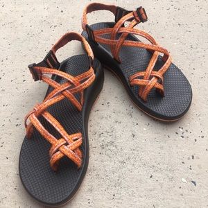 Women’s Chacos Size 10